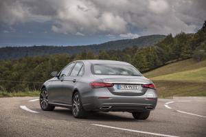 Mercedes-Benz E300 de 4Matic Avantgarde Line 2020 года  (WW)